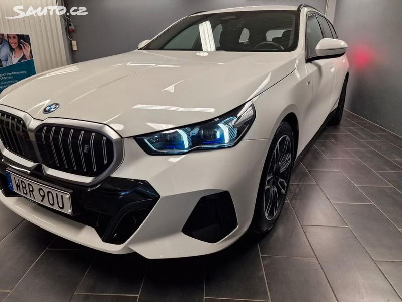 BMW i5, eDrive40 Touring M Kamera Taž.